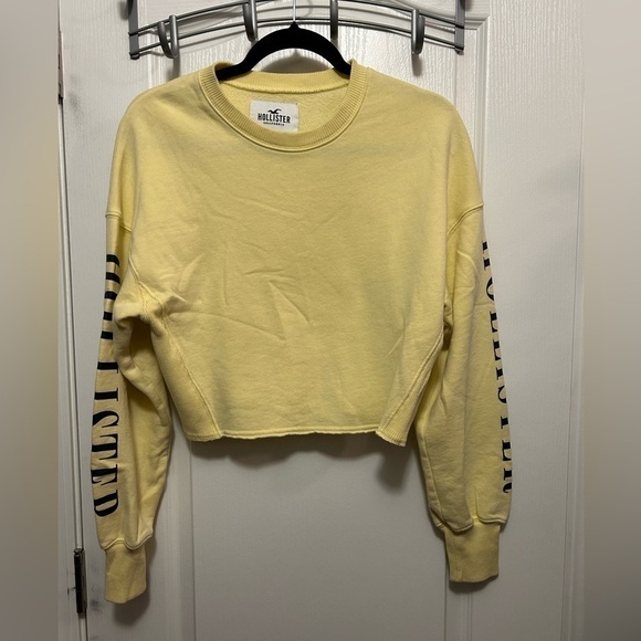 Hollister yellow Croptop Sweatshirt women’s S Spellout on sleeves pullover Boho - Picture 9 of 12